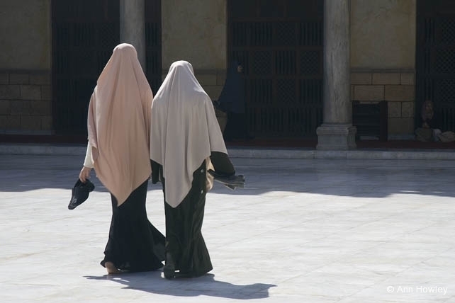 Mosque Ladies, Al Azhar Mosque, Cairo, Egypt